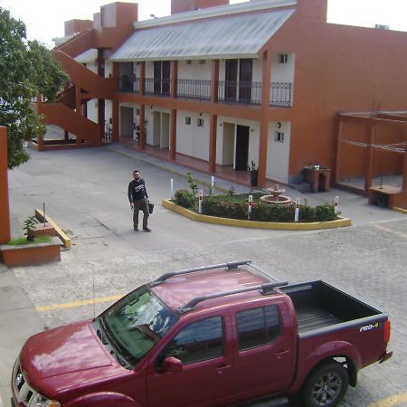 Hotel El Descanso Mazatlán Eksteriør billede